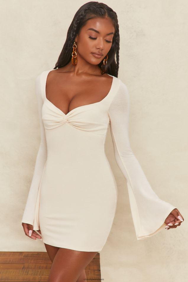 Sukienka mini z rozszerzanymi rękawami od najśmielszych marzeń 2FZ0T542 krem Oh Polly