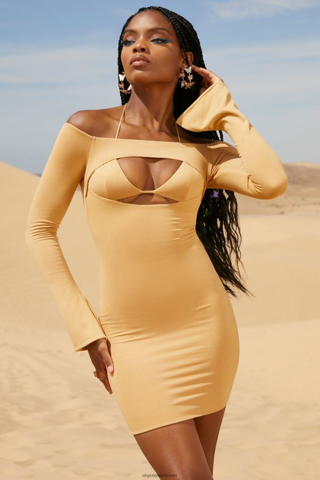 Sukienka mini z wycięciem na ramionach i ciepłym piaskiem 2FZ0T183 beżowy Oh Polly