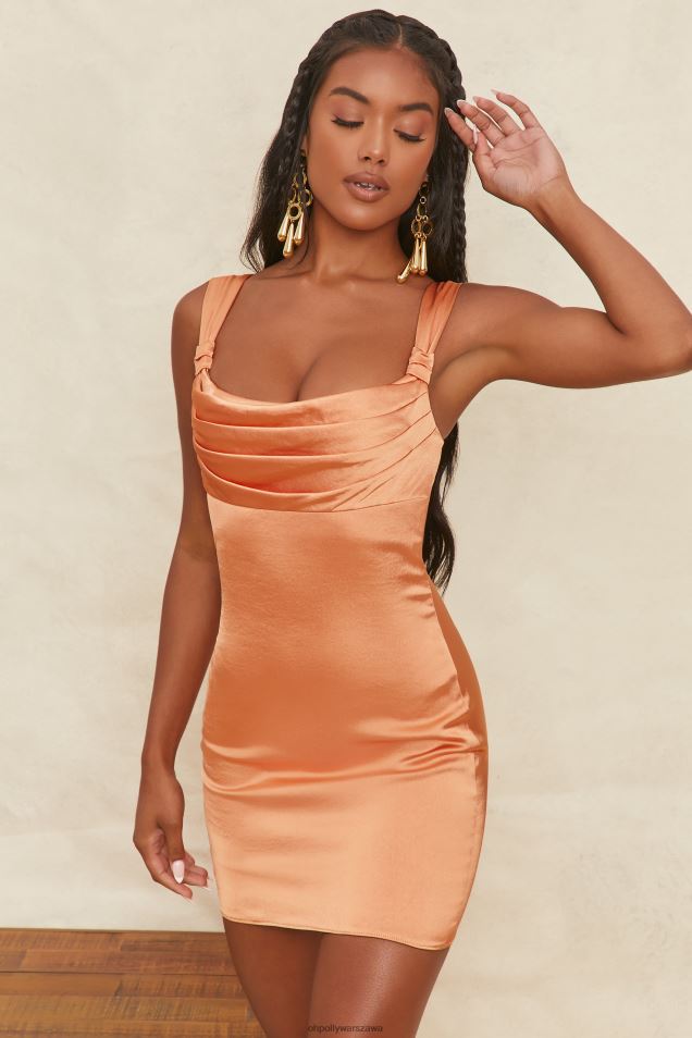 Wiązana mini sukienka typu mirage z paskiem i kapturem 2FZ0T539 karmel Oh Polly