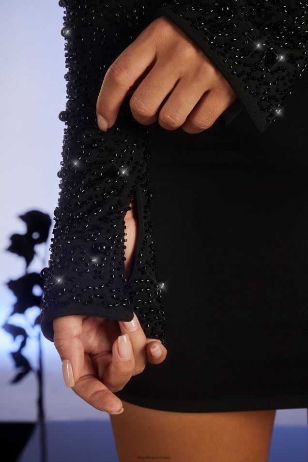 Zdobiona sukienka mini Mayfair z długim rękawem i wycięciem 2FZ0T165 czarny Oh Polly