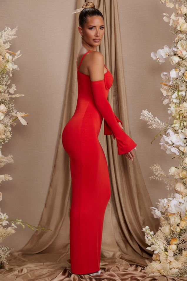 Isolde sukienka maxi z długim rękawem i odkrytymi ramionami 2FZ0T197 czerwony Oh Polly