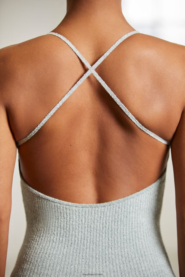 Stassie sukienka maxi z głębokim dekoltem na plecach 2FZ0T101 Mennica Oh Polly