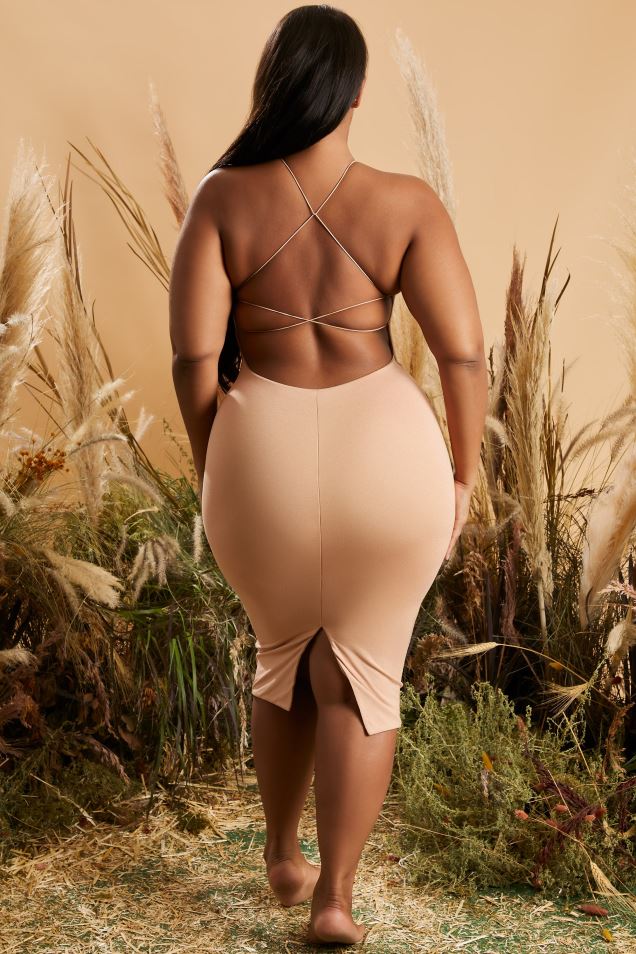 sukienka midi z okrągłym dekoltem i skrzyżowanymi plecami 2FZ0T497 dębnik Oh Polly